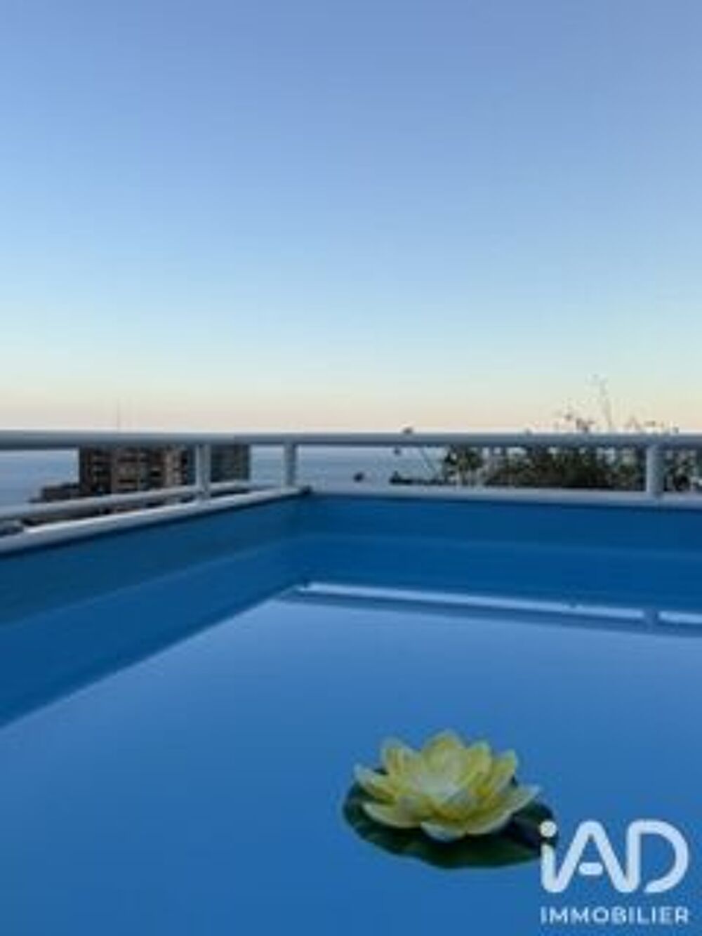 à vendre  Appartement Roquebrune-Cap-Martin (06190)