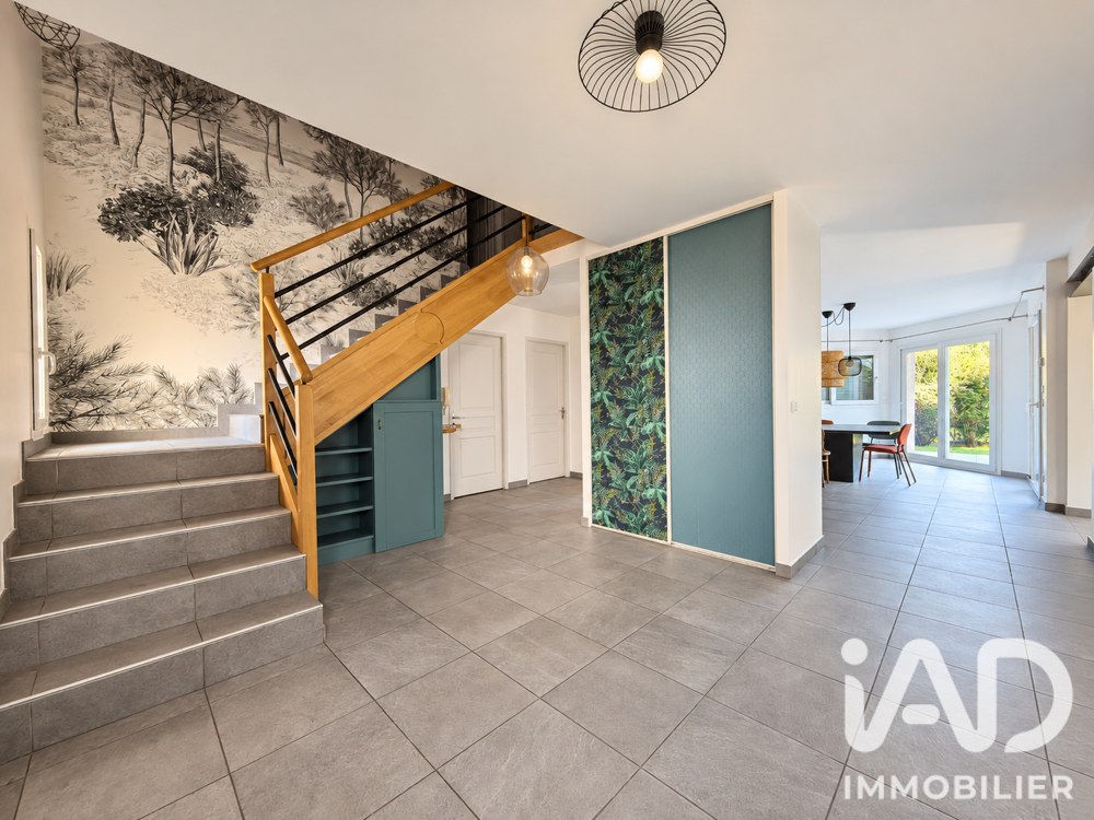 Vente Maison Vente Maison de ville 8 pièces Saint-alban-leysse