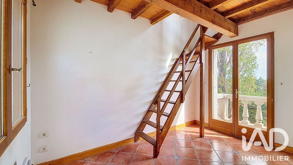 à vendre  Maison Saint-Genis-Laval (69230)