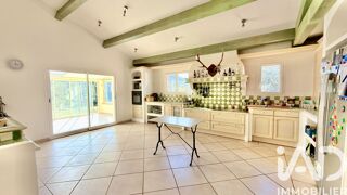  Maison � vendre 6 pi�ces 213 m�