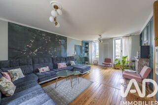  Maison � vendre 8 pi�ces 210 m�