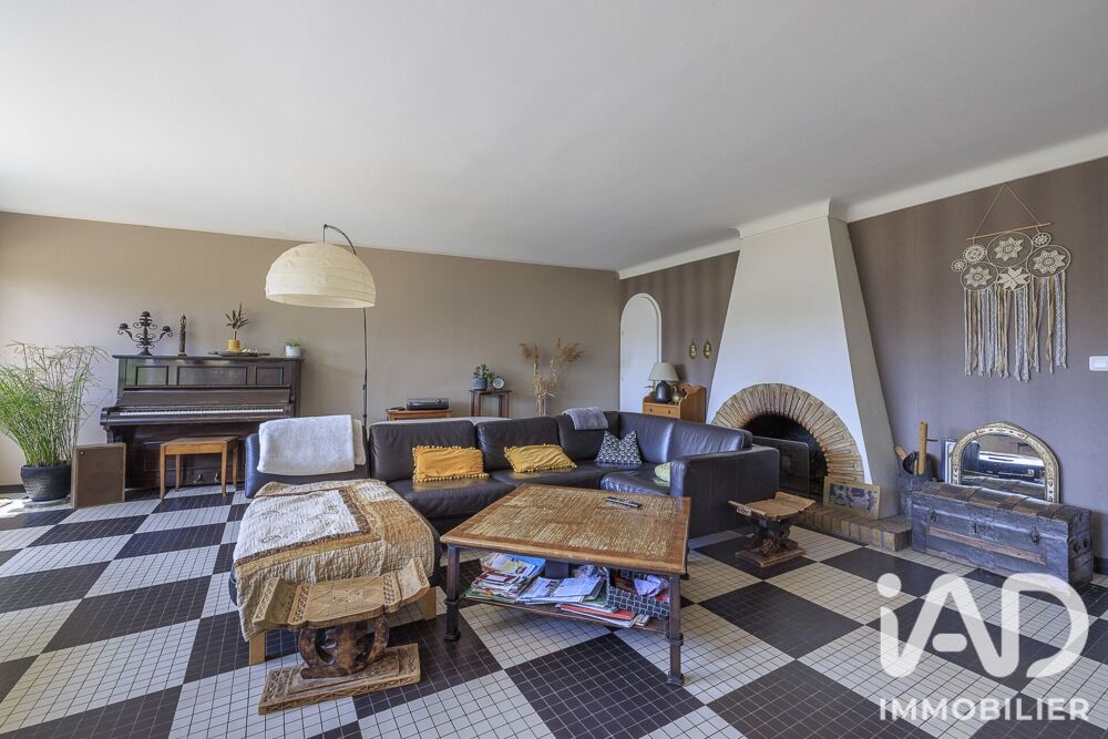 Vente Maison Vente Maison de ville 9 pièces Saint-médard-de-guizières