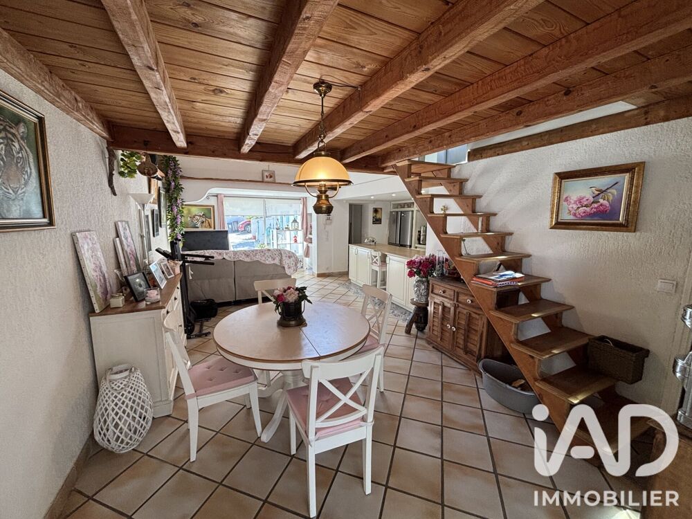 Vente Maison Vente Maison traditionnelle 5 pièces Sanary-sur-mer