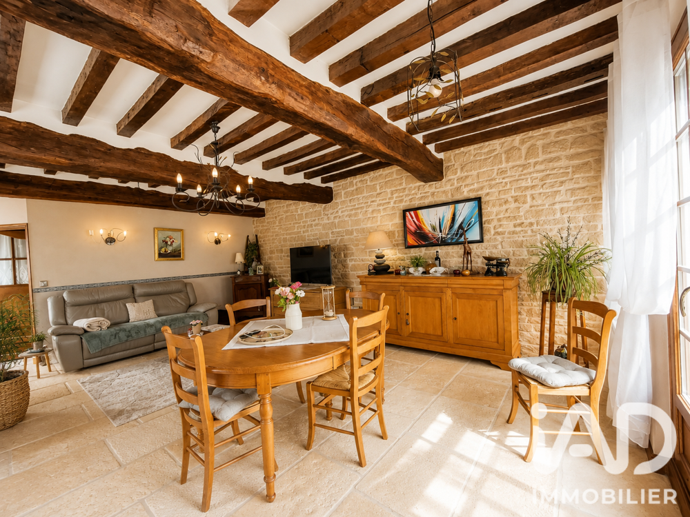 Vente Maison Vente Maison traditionnelle 7 pièces Mesnières-en-bray