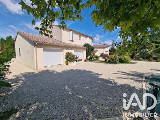  Maison à vendre 10 pièces 222 m²