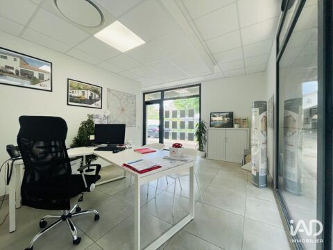   Location Surface diverse 93 m&sup2; 