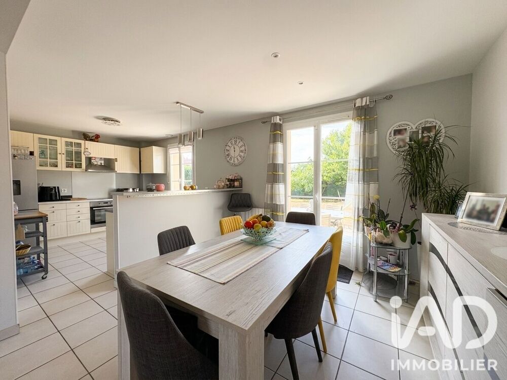 Vente Maison Vente Maison traditionnelle 6 pièces Le mesnil-en-thelle