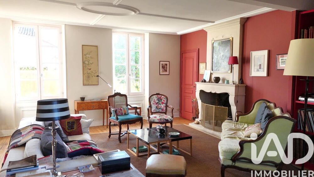 à vendre  Maison Bourg-Charente (16200)