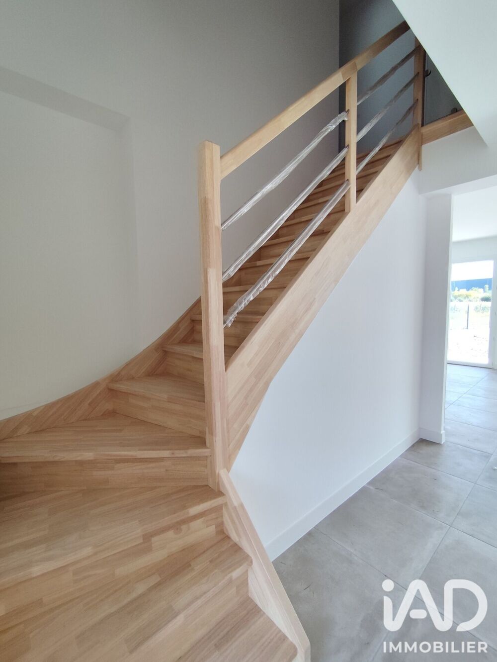 location Maison - 5 pièce(s) - 129 m² Ingré (45140)