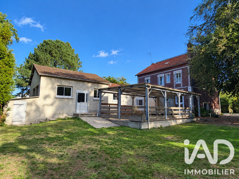 Vente Divers Commerces 250 m&sup2; 79520 60140 Bailleval