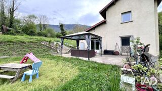  Maison à louer 5 pièces 109 m²