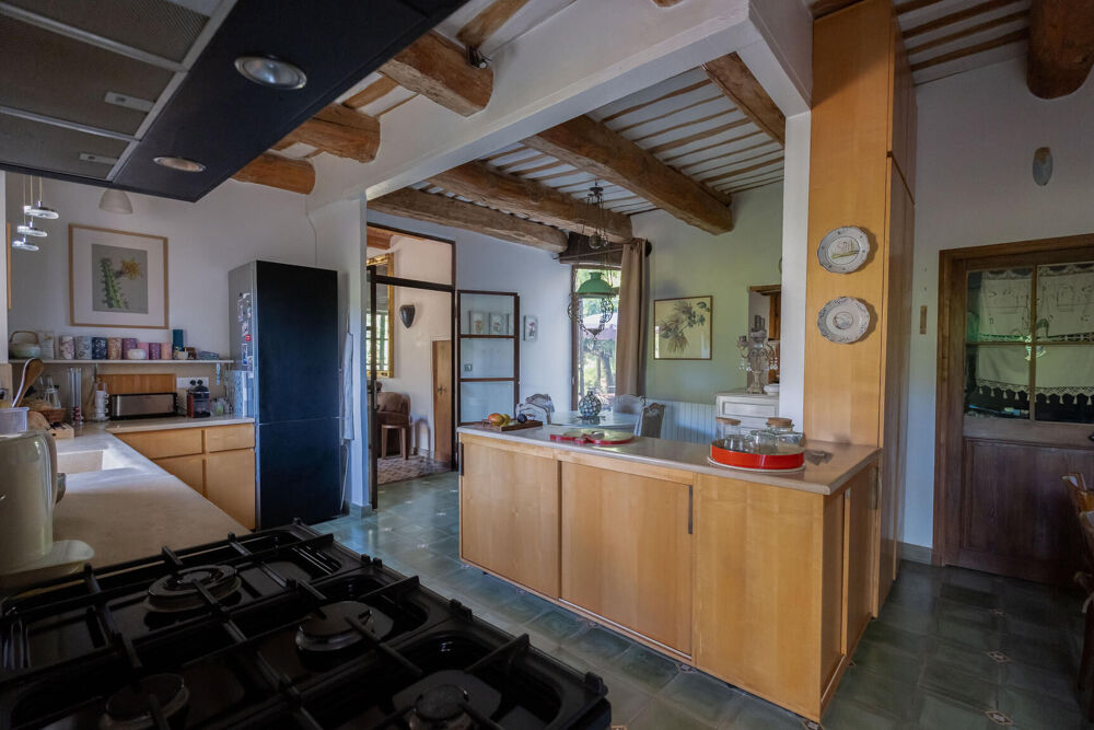  vendre  Maison Uzs (30700)