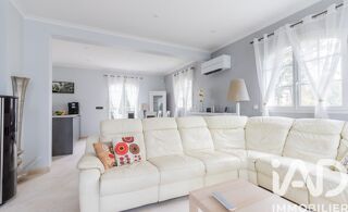  Maison à vendre 10 pièces 220 m²