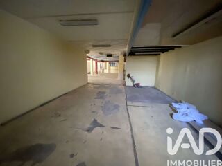  Immeuble à vendre 700 m²
