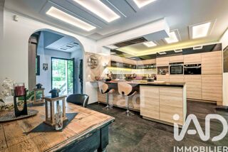  Maison à vendre 8 pièces 260 m²