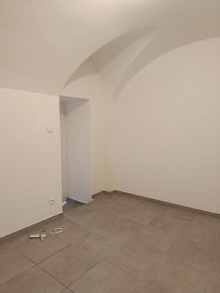  Appartement à louer 1 pièce 38 m²
