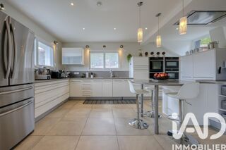  Maison � vendre 8 pi�ces 250 m�