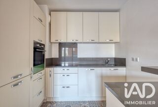  Appartement à louer 3 pièces 73 m²
