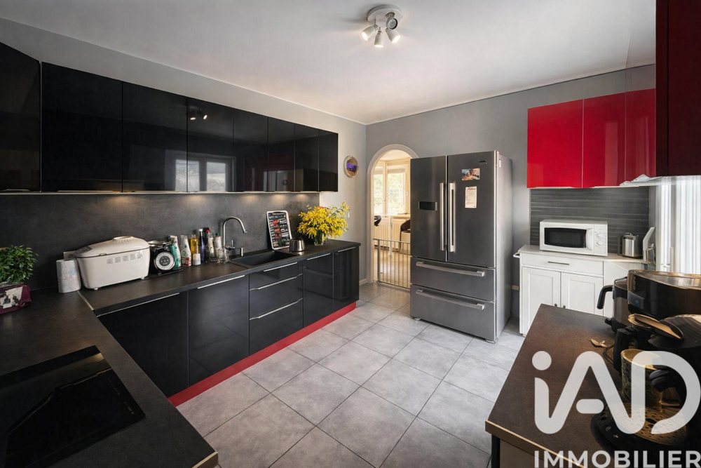 Vente Maison Vente Maison traditionnelle 7 pièces Ogenne-camptort