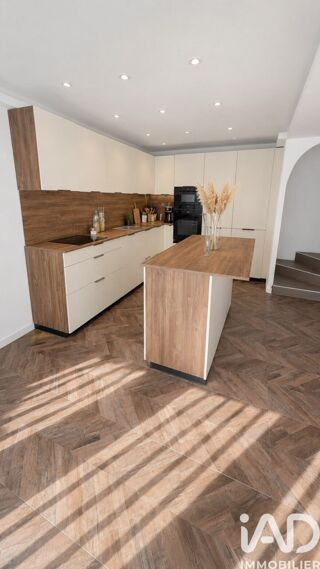  Maison à vendre 8 pièces 187 m²