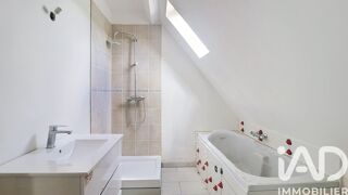  Immeuble à vendre 111 m²