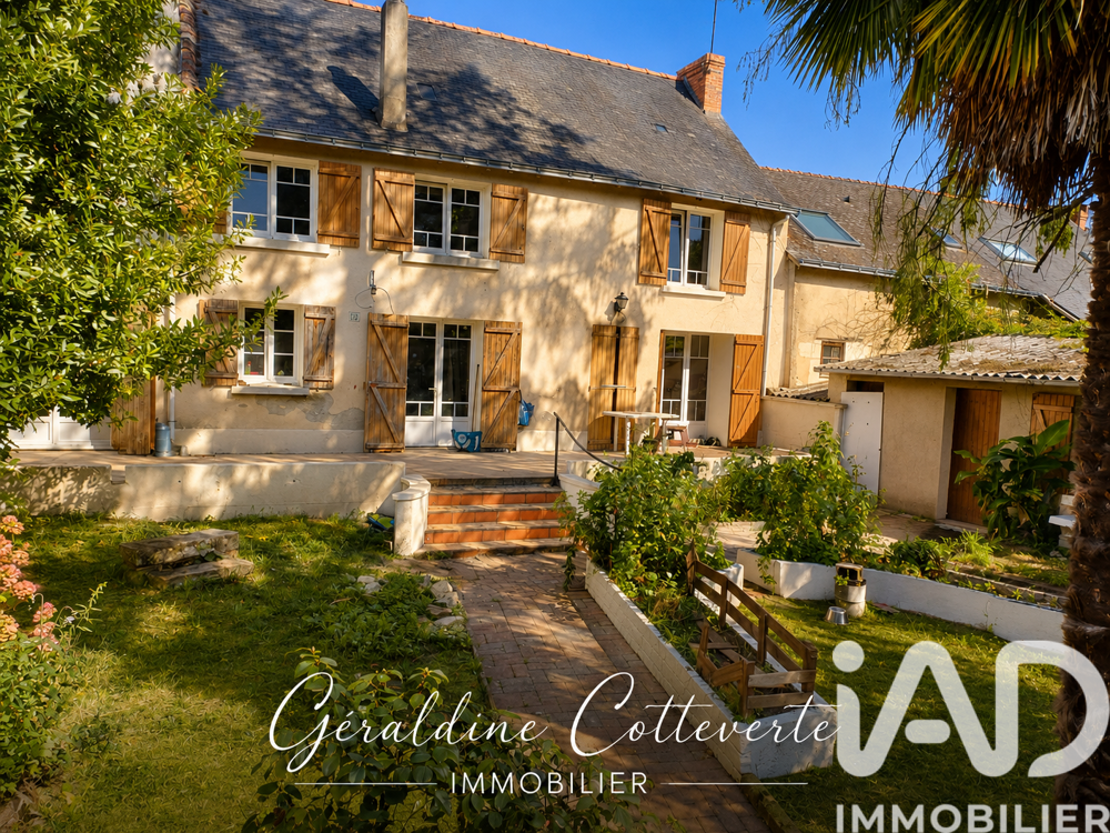 Maison 8 pièces 163 m² · à Vernantes · 163 m² · 159 000 €