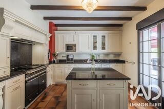  Maison à vendre 10 pièces 487 m²