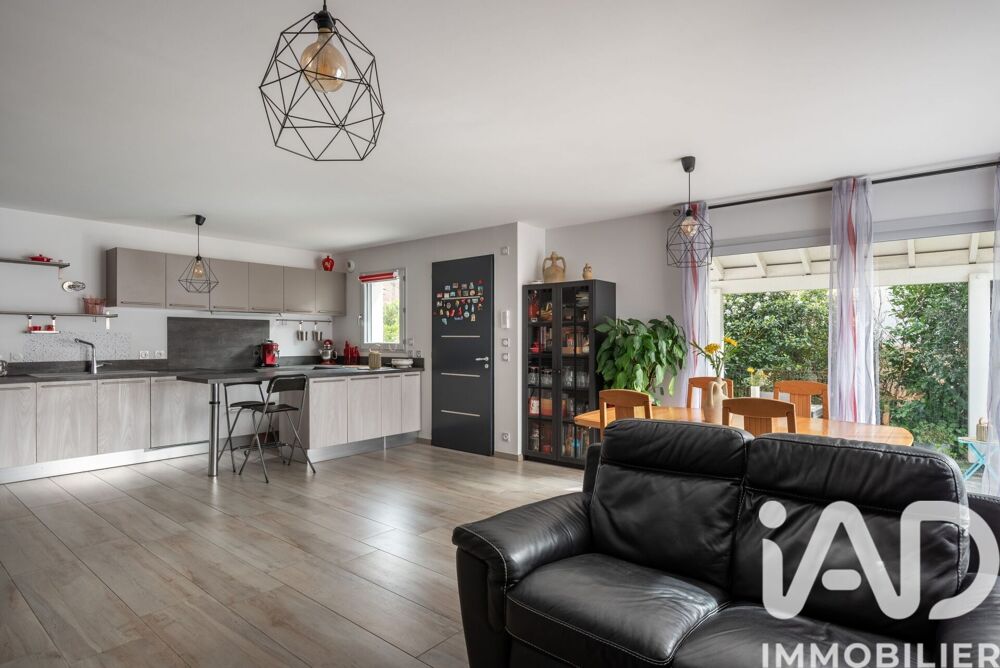 Vente Maison Vente Maison de ville 7 pièces Voreppe