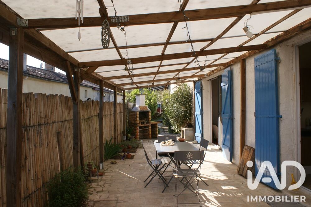 vente Maison - 6 pièce(s) - 164 m² Targon (33760)