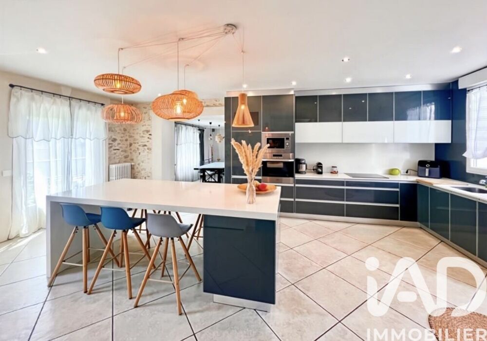 Vente Maison Vente Maison/villa 6 pièces Dammarie-lès-lys