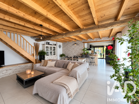   Vente Maison/villa 6 pièces Maison - 6 pièce(s) - 195 m²