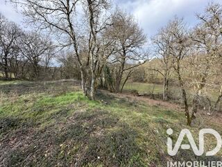  Terrain à vendre 977 m²