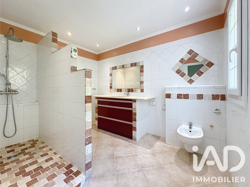 à vendre  Maison Six-Fours-les-Plages (83140)