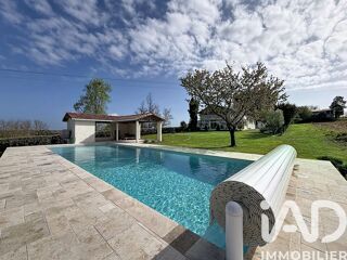  Maison à vendre 7 pièces 389 m²