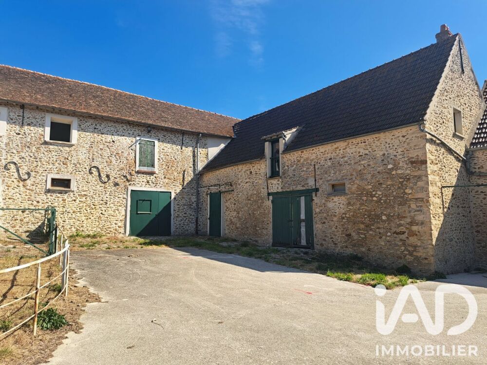 Maison 1 pièce 215 m² · à Grisy-Suisnes · 215 m² · 165 000 €