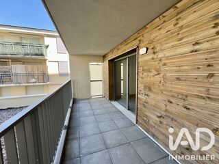  Appartement à louer 2 pièces 45 m²
