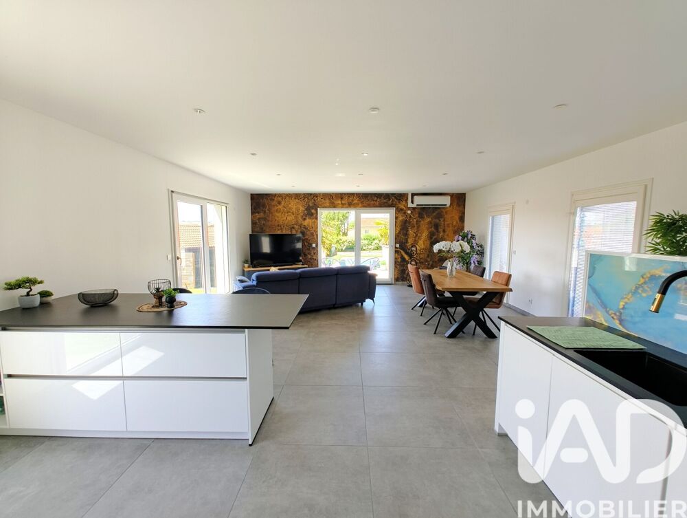 à vendre  Maison Mezel (63115)