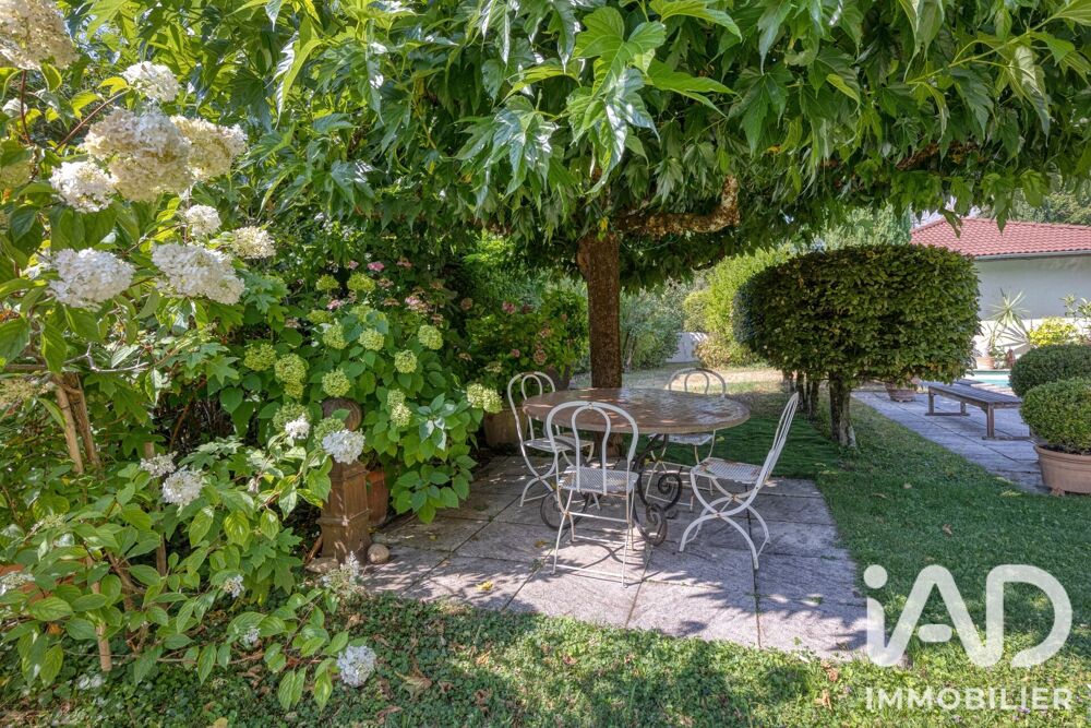 à vendre  Maison Saint-Ismier (38330)