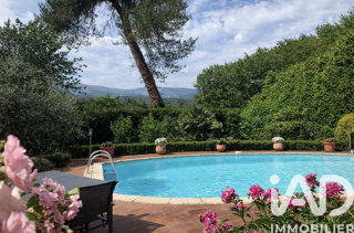  Maison à vendre 8 pièces 237 m²