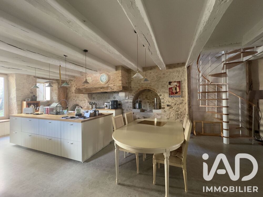 Vente Maison Vente Demeure 7 pièces Parthenay