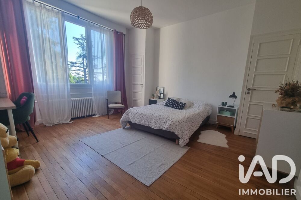 à vendre  Maison Brissac-Quincé (49320)