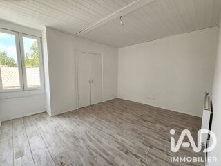  Appartement à louer 5 pièces 83 m²