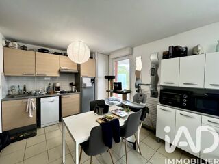  Appartement à louer 3 pièces 61 m²