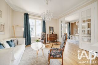  Appartement à vendre 10 pièces 181 m²