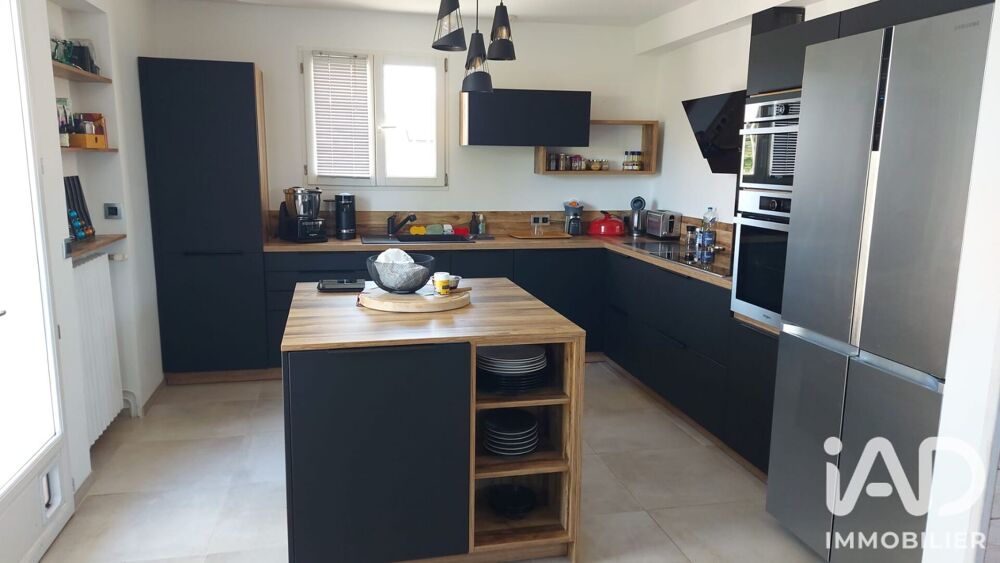 Vente Maison Vente Maison/villa 6 pièces Le mesnil-saint-denis