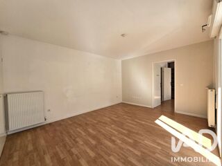  Appartement à louer 2 pièces 45 m²