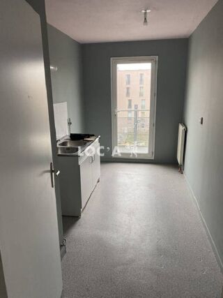  Chambre à louer 1 pièce 12 m² Lyon 8