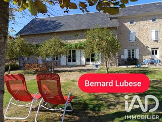  Maison à vendre 15 + pièces 272 m²