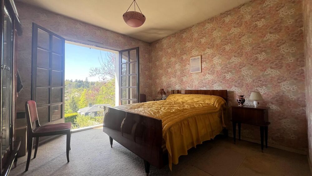 � vendre  Maison Charbonni�res-les-Bains (69260)