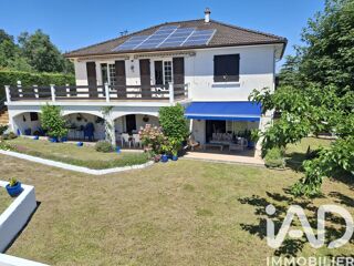  Maison à vendre 9 pièces 207 m²